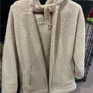 American Eagle Off-White Sherpa Jacket